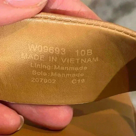 Women’s COLE HAAN tan leather sandals- Size 10 - Picture 5 of 6